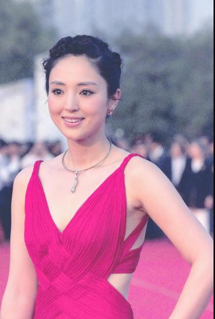 董璇:我再婚让佟丽娅又相信爱情了