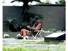 具俊晔在大S墓前看《流星花园》 大赞具俊晔深情！