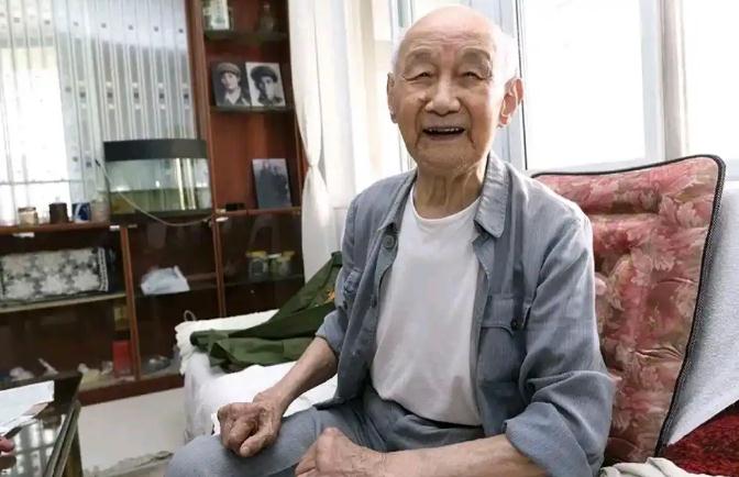 107岁抗战老兵:曾徒手掰断日军刺刀