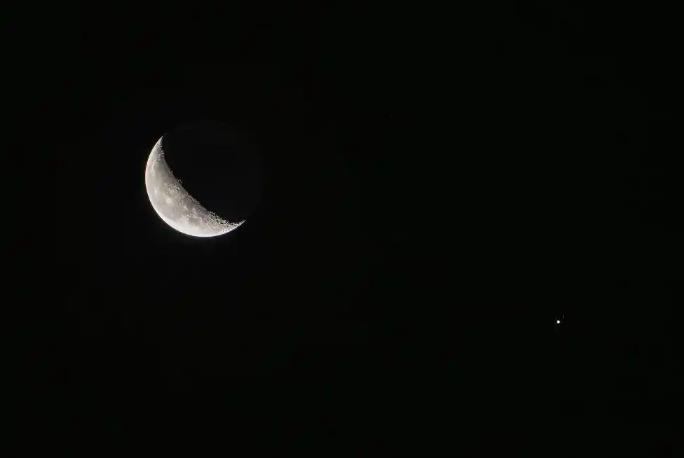 木星伴弦月 “星月童话”即将上演