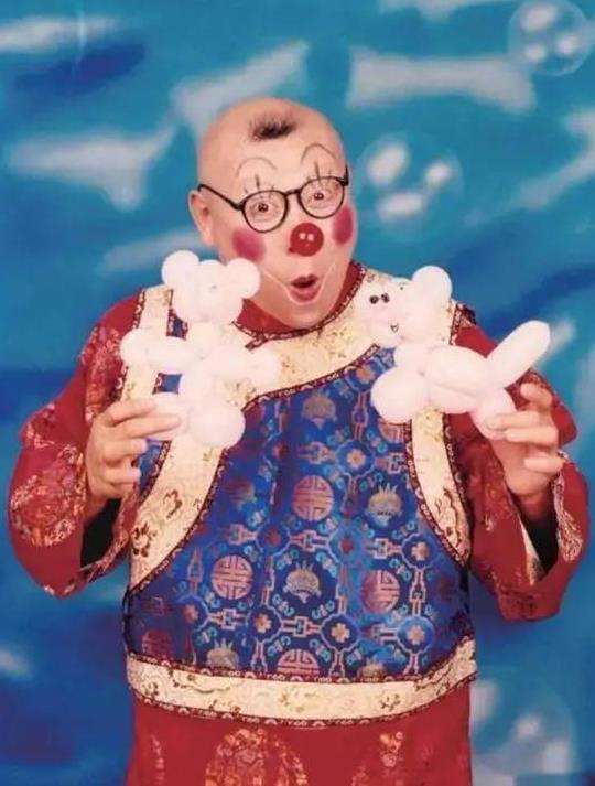 78岁艺术家舞台倒地后逝世