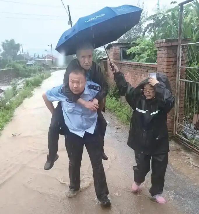 辽宁抚顺明天全市停课