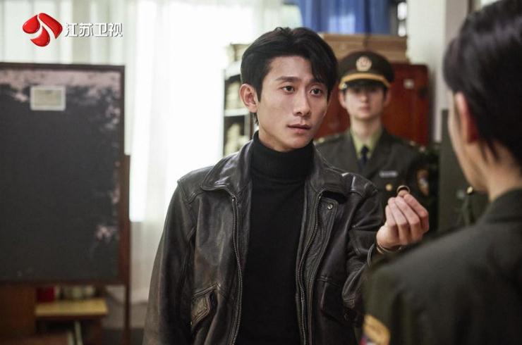 张一山谈《重案六组》:不是都得谈恋爱