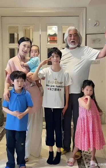 张纪中妻子备孕5胎