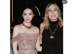刘亦菲 删照片 被裁女星曾公开夸赞其“非常美丽，超级可爱”