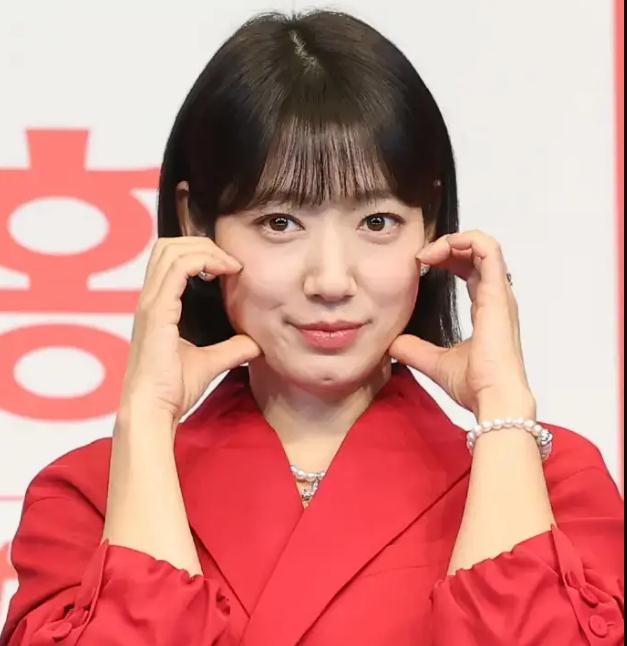 朴信惠二胎产女