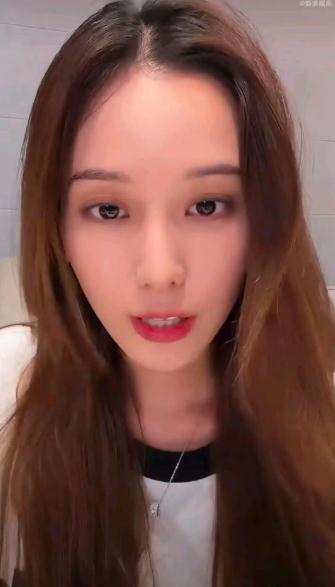 徐艺洋回应生子:就1个孩子 自己生的